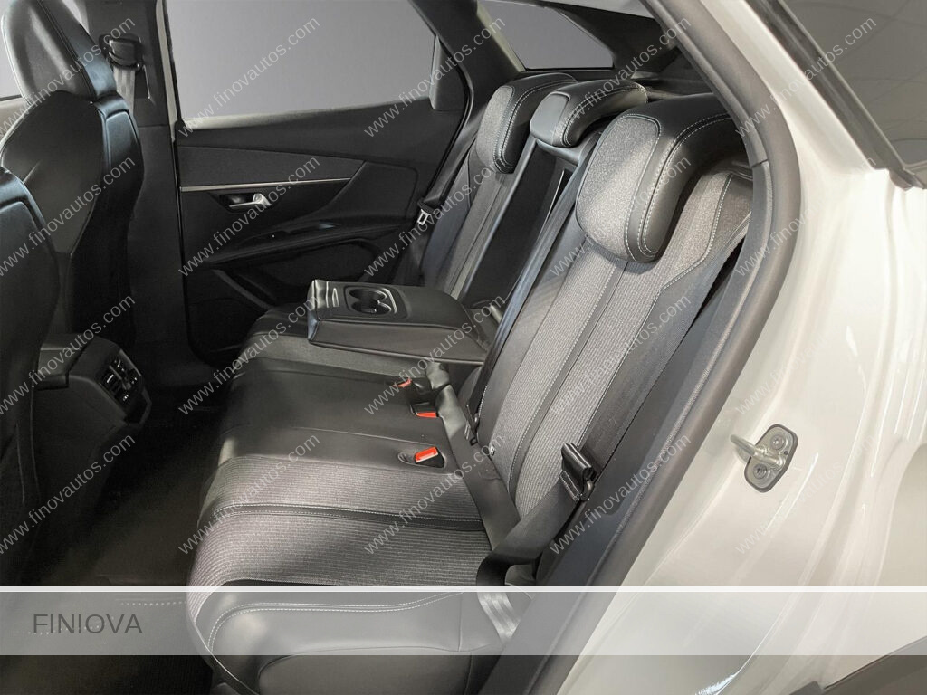 2022 - Peugeot 3008 1.5 BLUEHDI ALLURE.